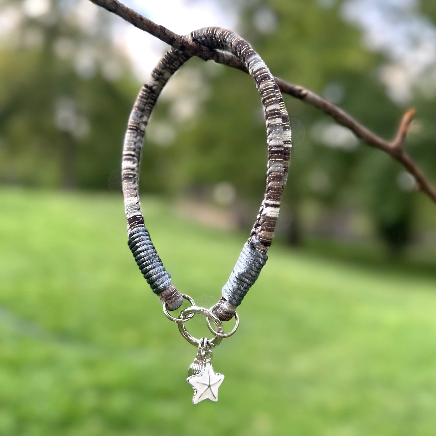 Kadife Antrasit Köpek Kolyesi