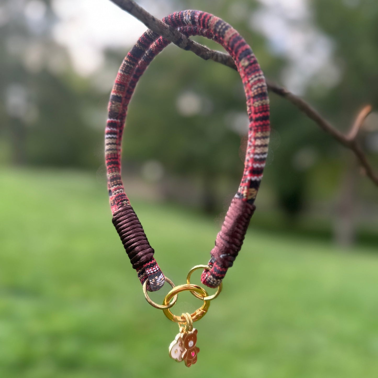 Kahverengi Köpek Kolyesi