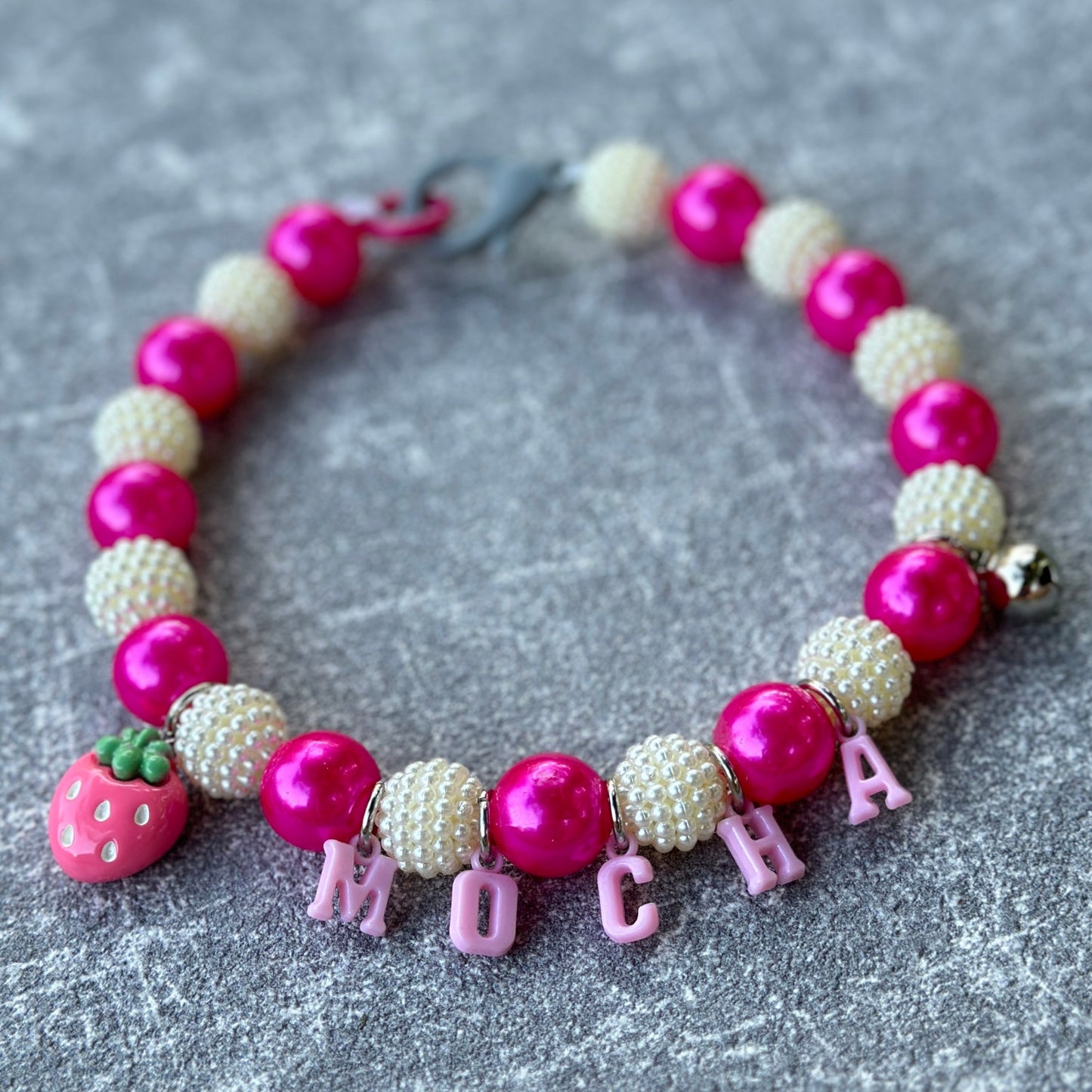 Pembe Köpek Kolyesi 4