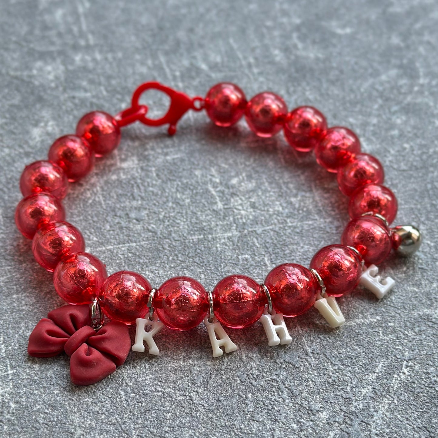 Şeffaf Kırmızı Köpek Kolyesi 3