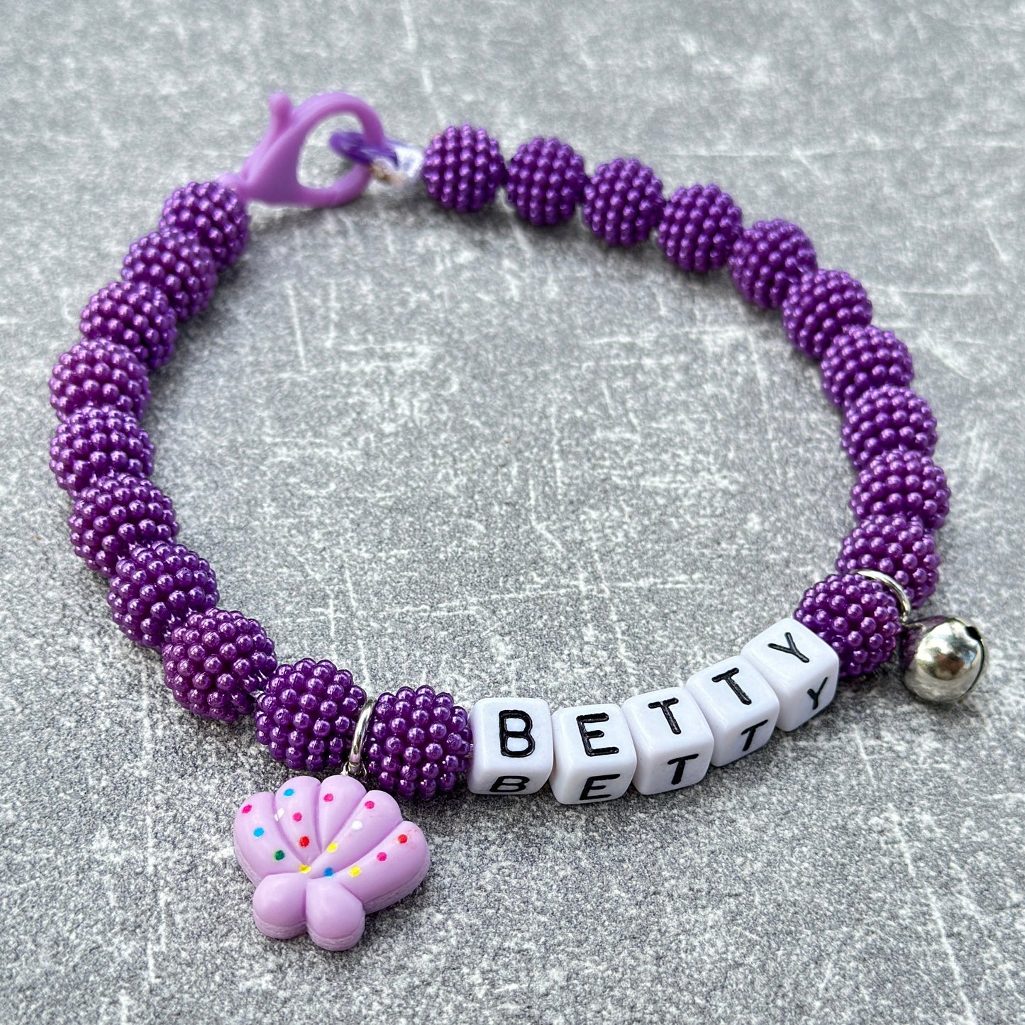 Mor Böğürtlen Köpek Kolyesi