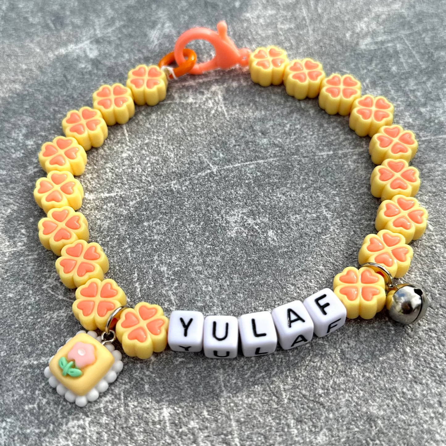 Turuncu Sarı Lucky Köpek Kolyesi