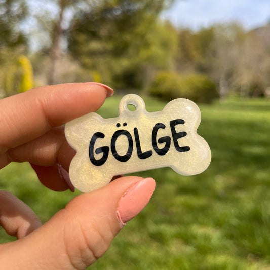 Sedefli Krem Renk İsimli Köpek Künyesi