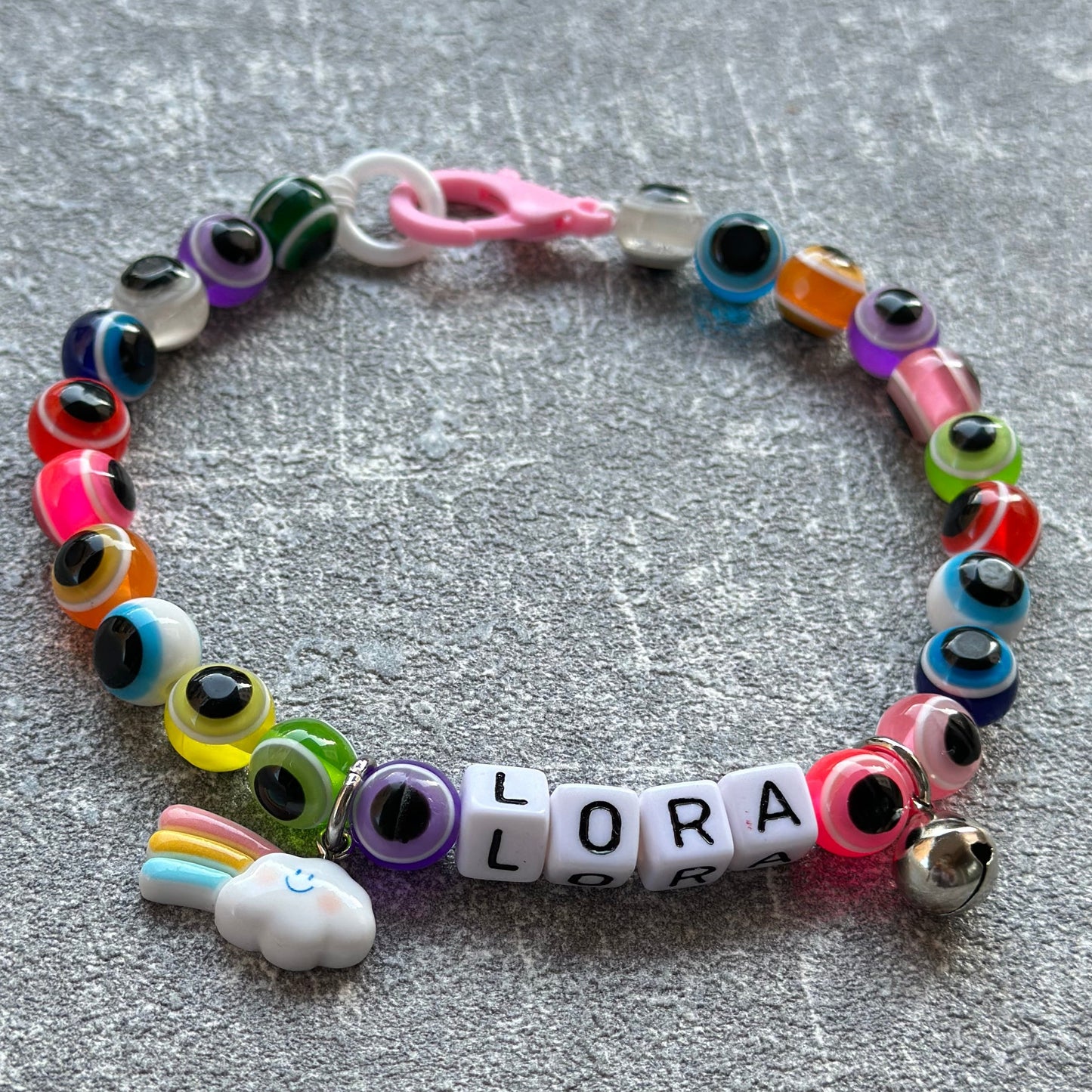 Renkli Nazar Boncuklu Köpek Kolyesi