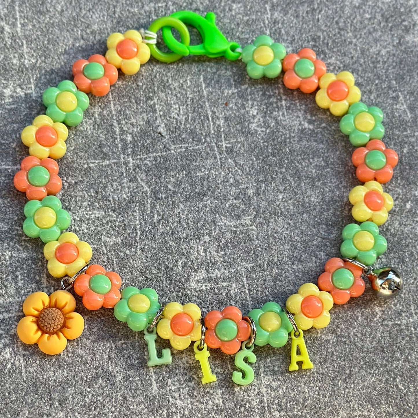 Daisy Köpek Kolyesi 4