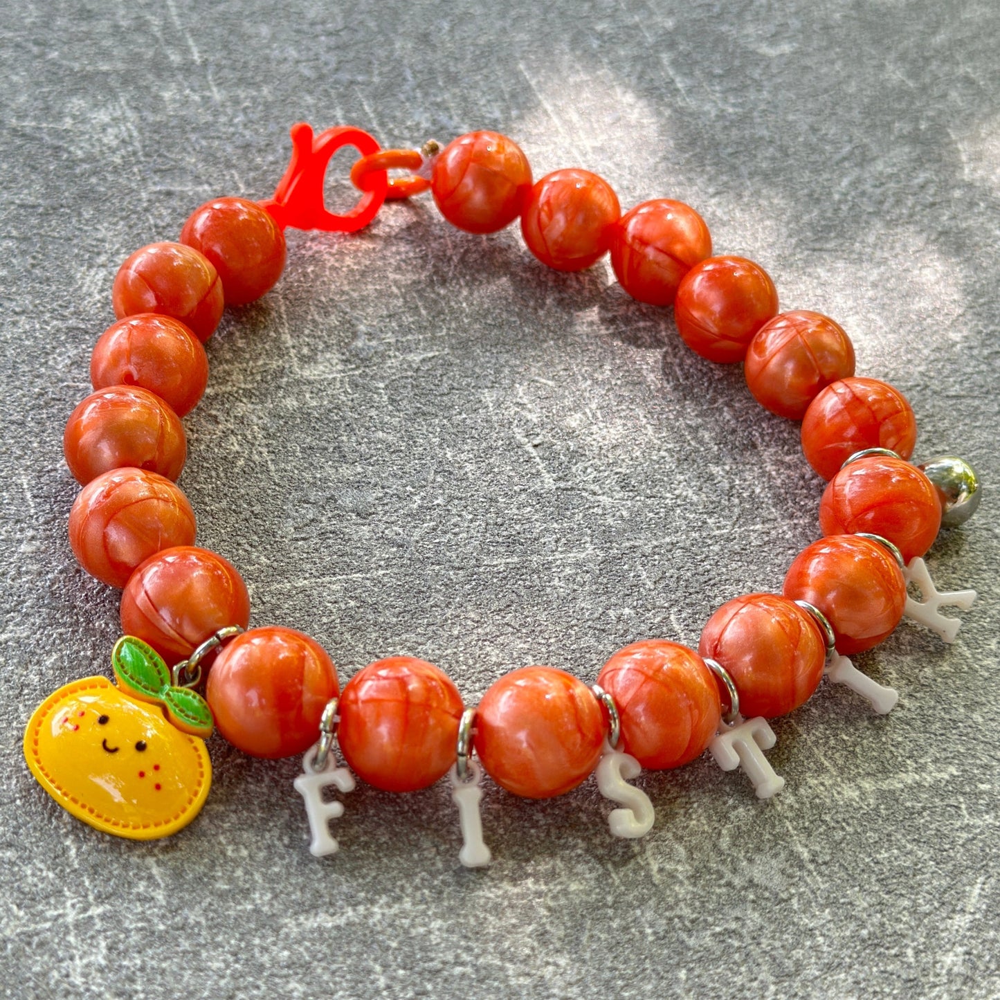 Sedefli Turuncu Köpek Kolyesi 2