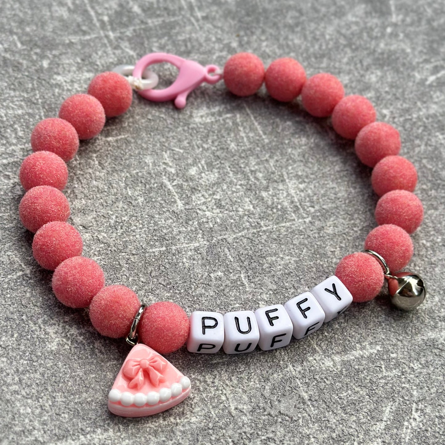 Puffy Köpek Kolyesi