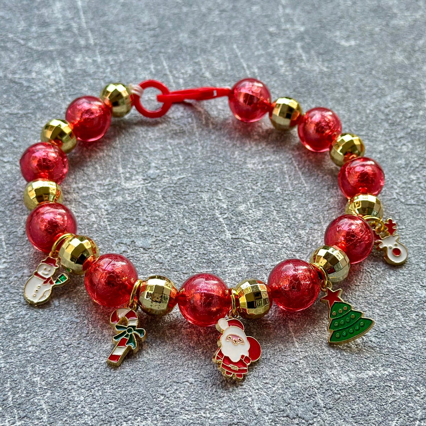 Kırmızı Yılbaşı Köpek Kolyesi