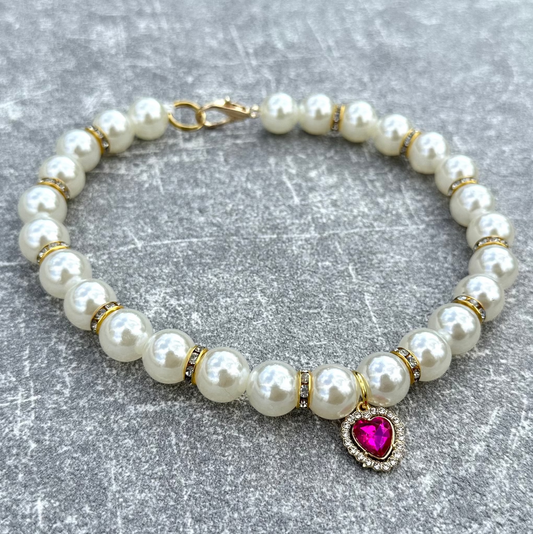 Pembe Kalpli İnci Köpek Kolyesi