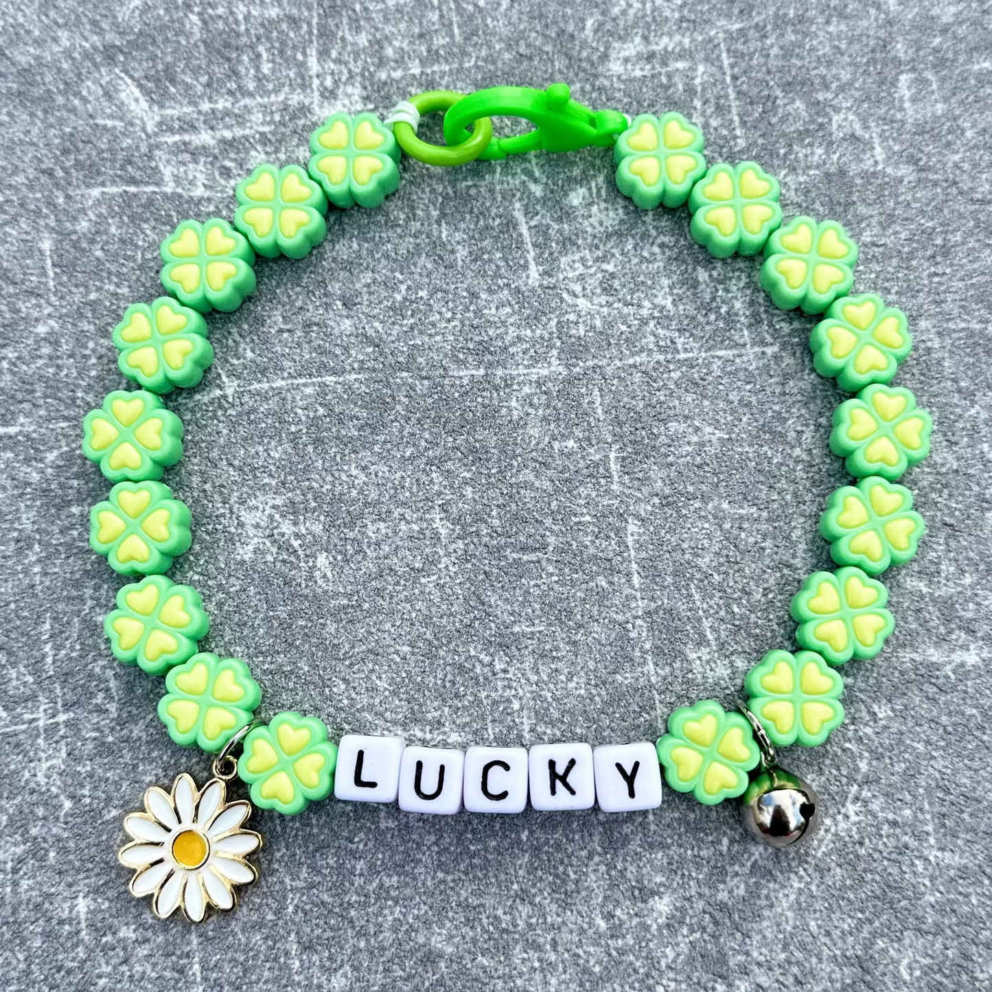 Yeşil Sarı Lucky Köpek Kolyesi
